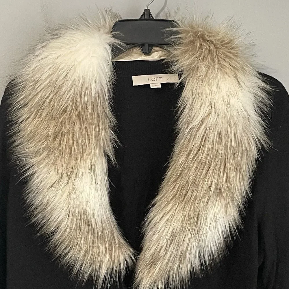 LOFT Faux Fur Collar Wool Blend Black Cardigan Size M Pockets Lightweight Button